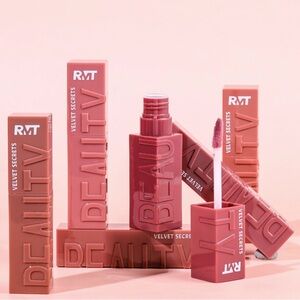 Velvet Secrets Velvet Liquid Lipstick